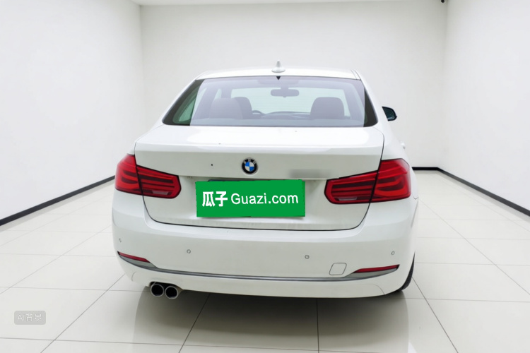BMW 3 Series 2017 car image #6