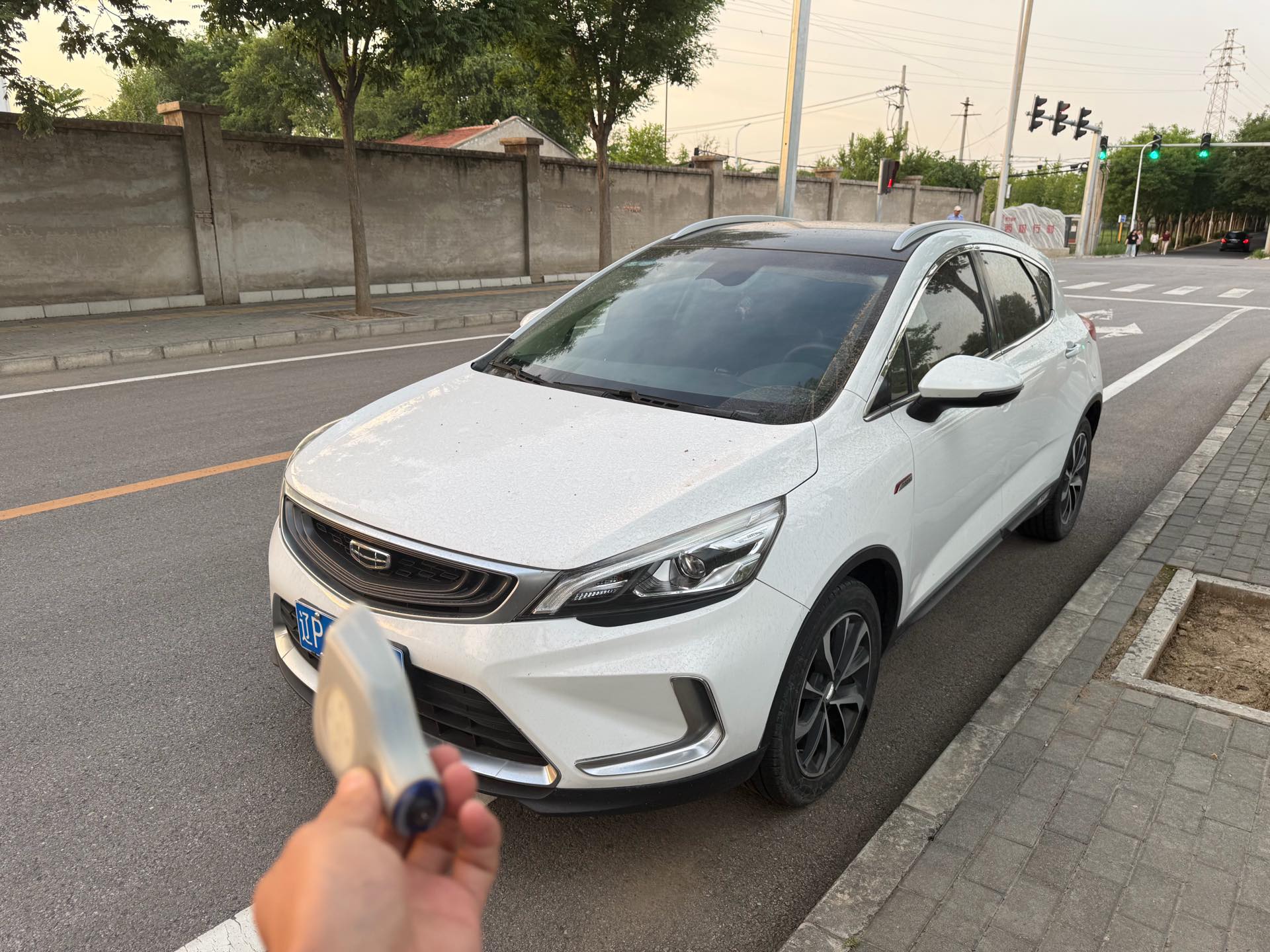 GEELY Emgrand GS 2019 GEELY Emgrand GS 2019 صورة سيارة