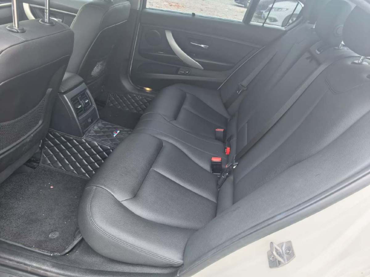 BMW 3 Series 2015 #6 BMW 3 Series 2015 car image #6