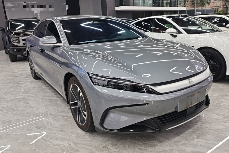 BYD Han 2023 #4 BYD Han 2023 car image #4