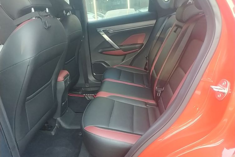 GEELY Coolray 2019 #17 GEELY Coolray 2019 car image #17