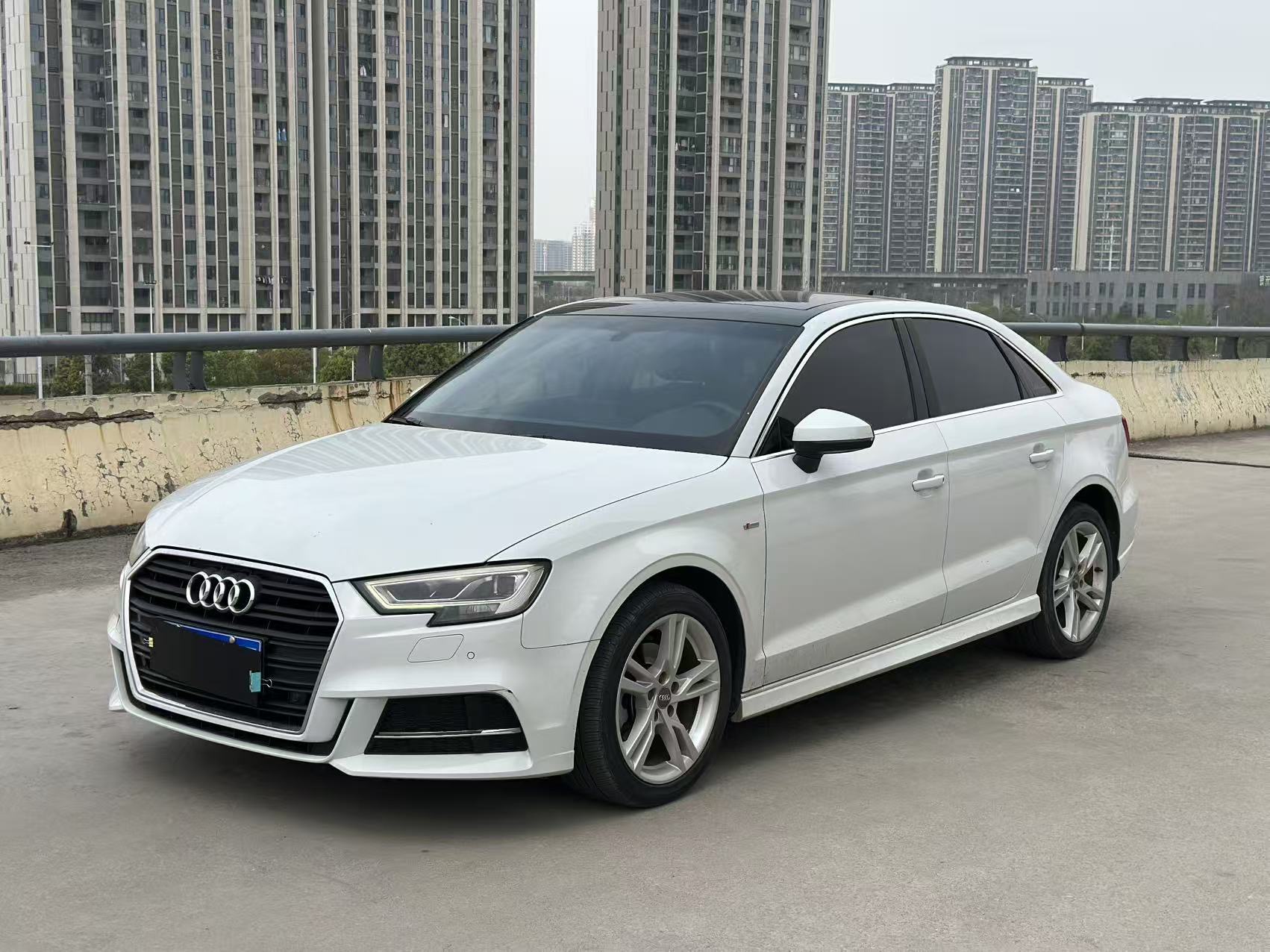 Audi A3 2019 immagine di auto 