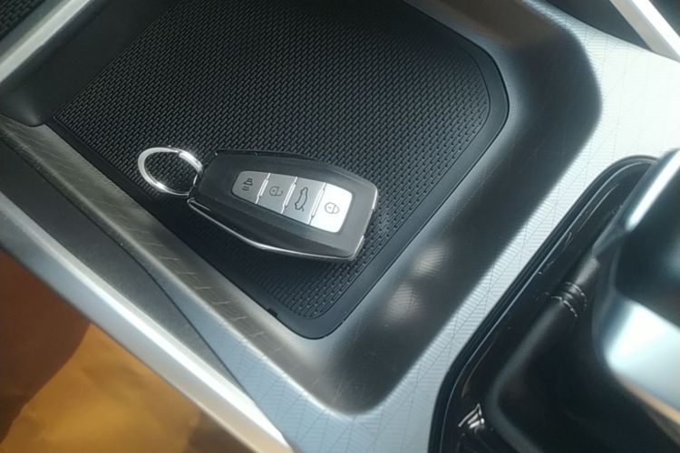 GEELY Emgrand 2024 #9 GEELY Emgrand 2024 car image #9