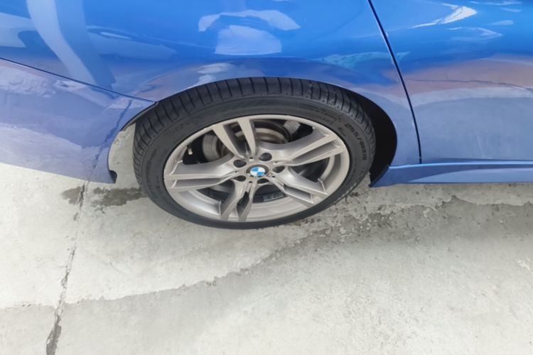 BMW 3 Series 2019 #10 BMW 3 Series 2019 car image #10