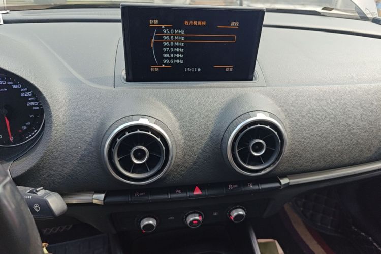 Audi A3 2017 immagine di auto #15