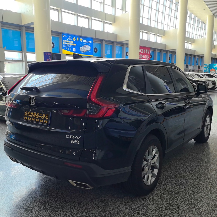 Honda CR-V 2025 car image #3