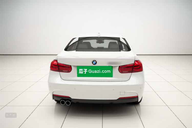 BMW 3 Series 2019 #6 BMW 3 Series 2019 car image #6