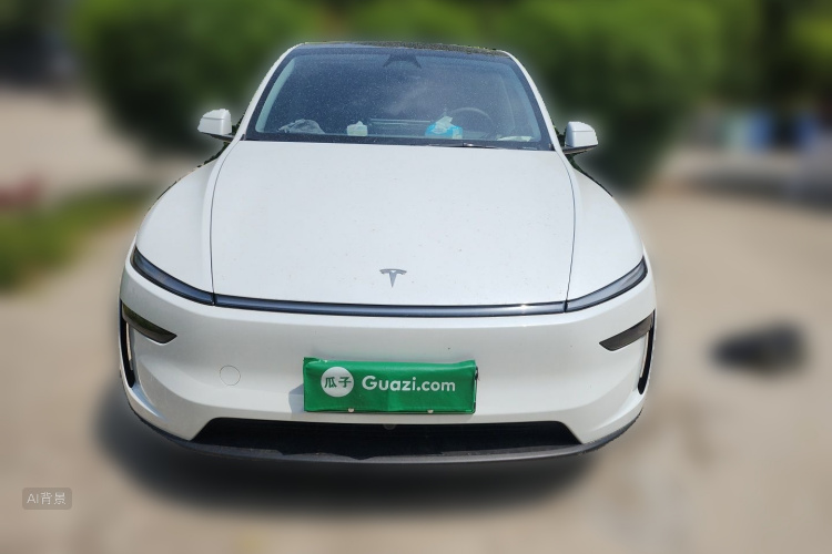 Tesla Model Y 2025 #3 Tesla Model Y 2025 car image #3