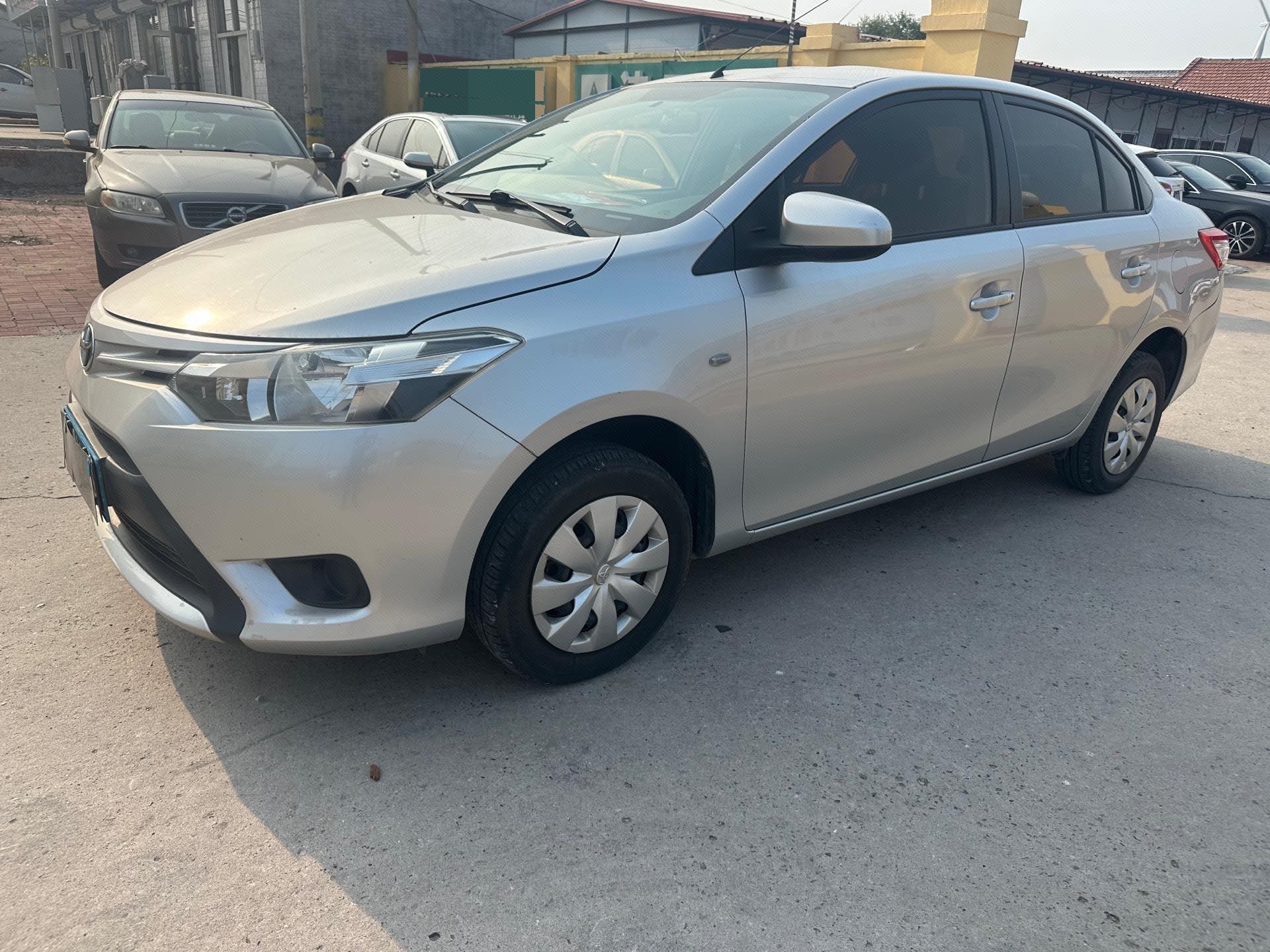 Toyota Vios 2015 Toyota Vios 2015 car image