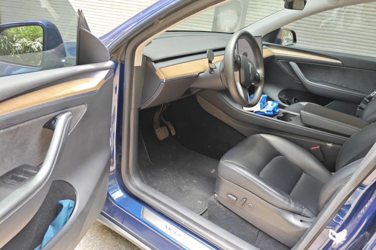 Tesla Model Y 2021 #9 Tesla Model Y 2021 car image #9