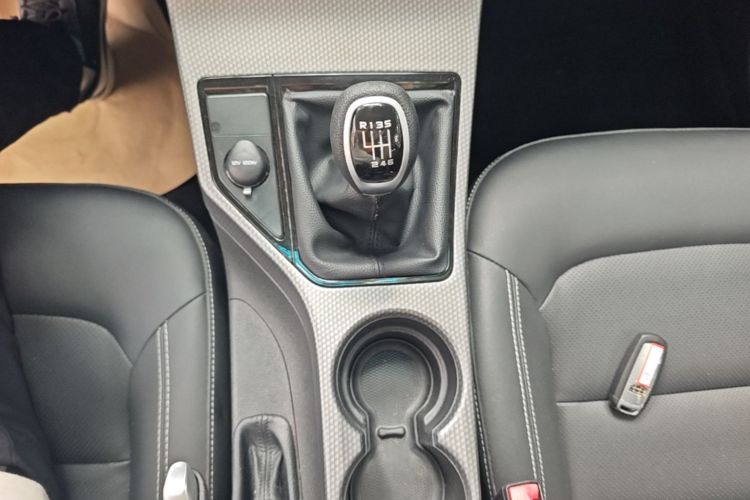 GEELY Emgrand GS 2017 image de voiture #18