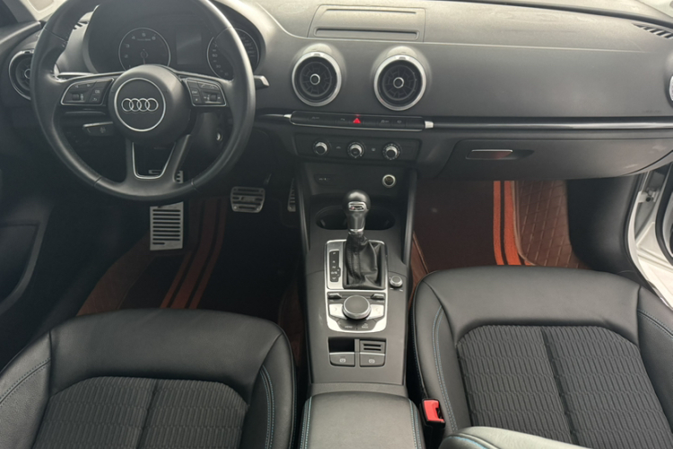 Audi A3 2020 car image #9