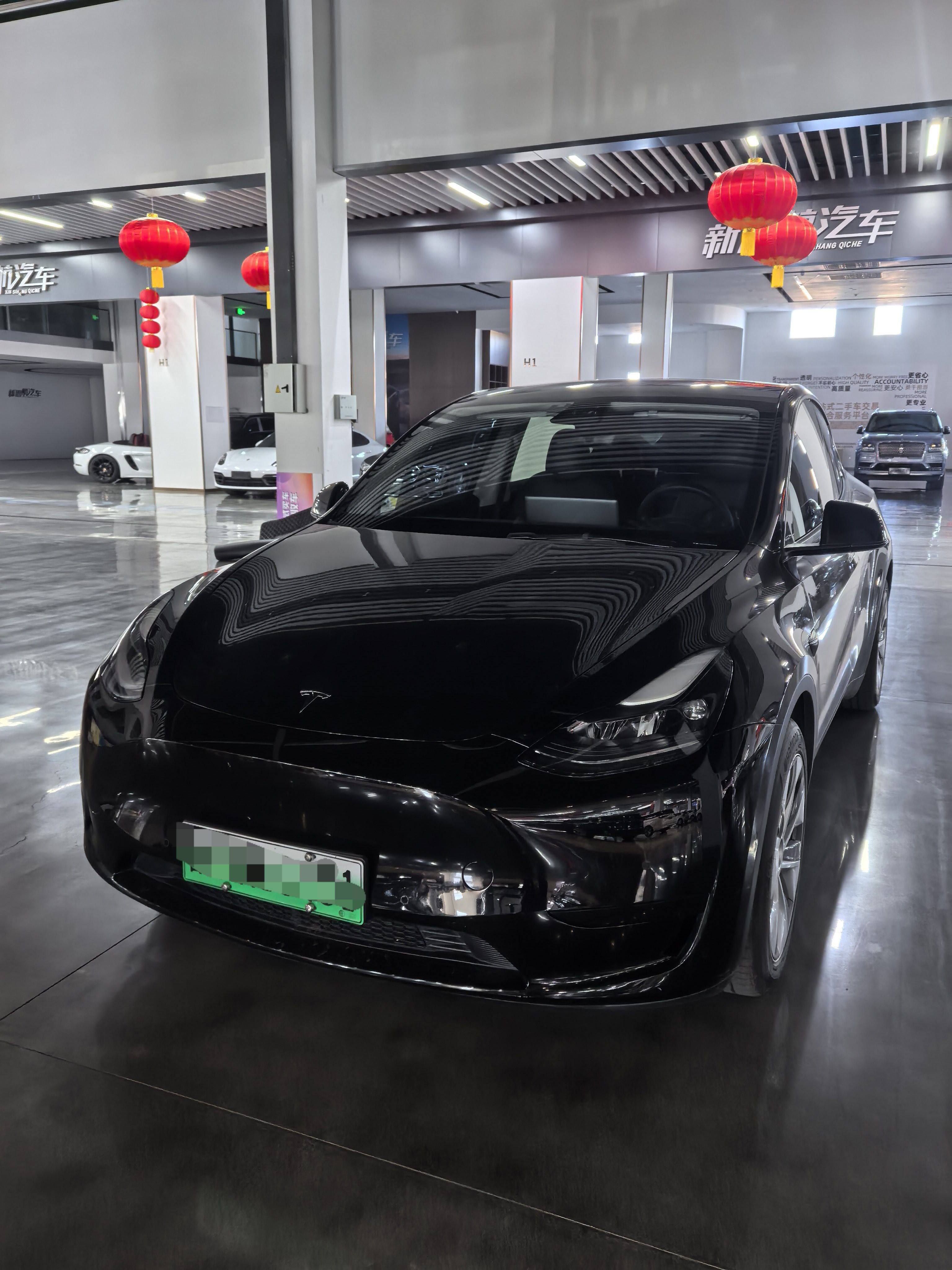 Tesla Model Y 2022 Tesla Model Y 2022 car image