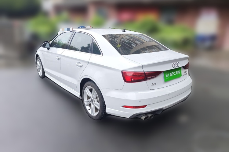 Audi A3 2019 car image #5
