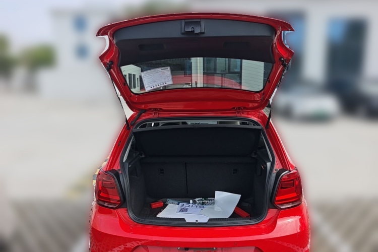 Volkswagen Polo 2018 imagem de carro #21