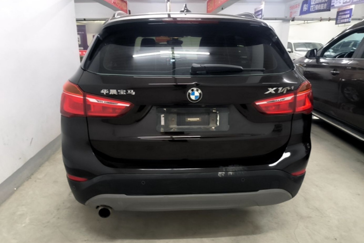 BMW X1 2017 #4 BMW X1 2017 car image #4