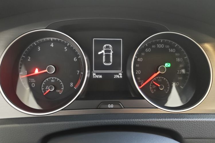 Volkswagen Golf 2016 car image #12