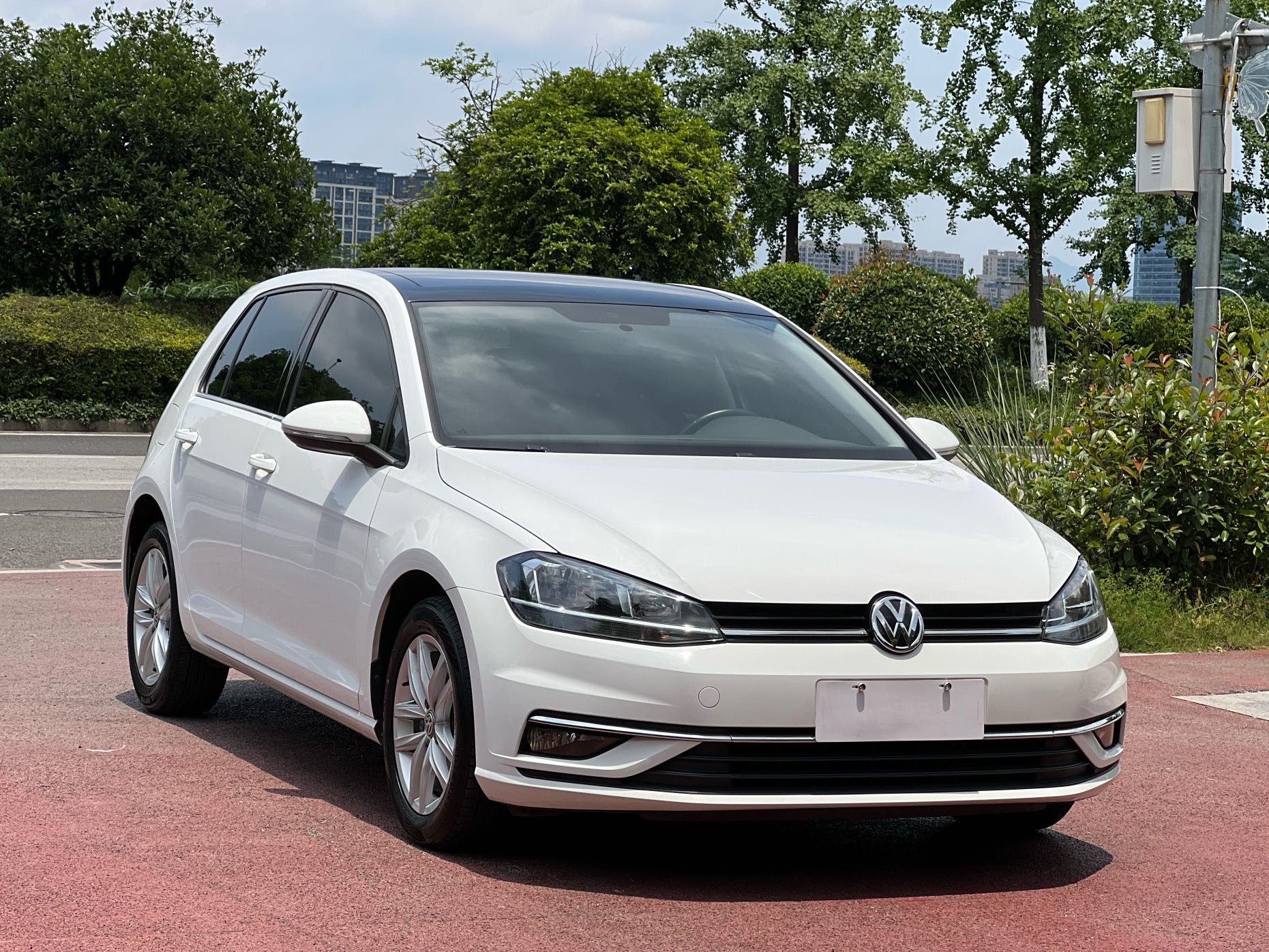 Volkswagen Golf 2018 #2 Volkswagen Golf 2018 car image #2