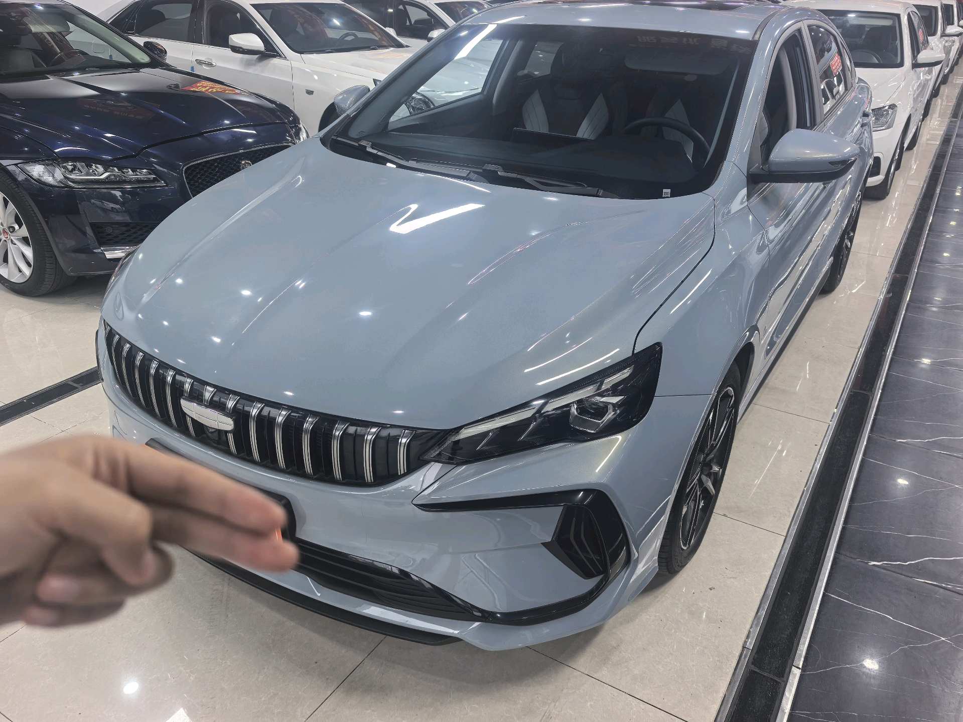 GEELY Binray 2025 car image 