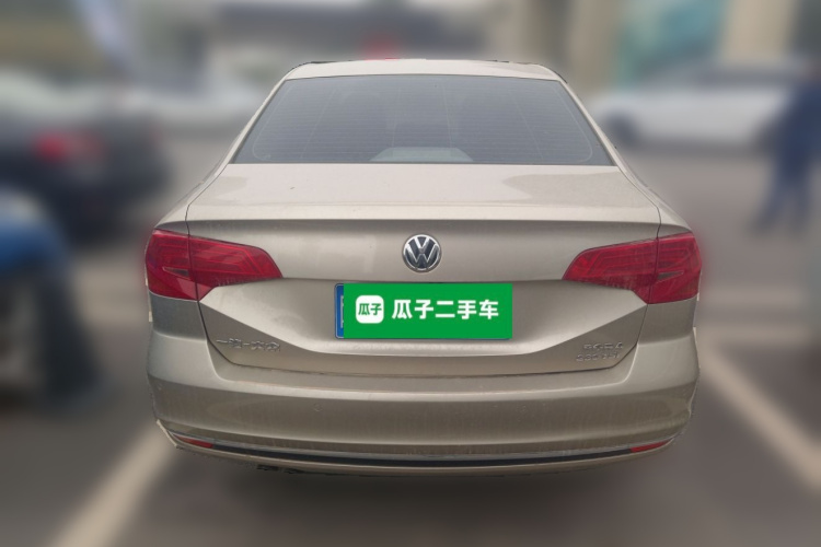 Volkswagen Bora 2017 car image #6