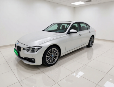 BMW 3 Series 2019 car image 