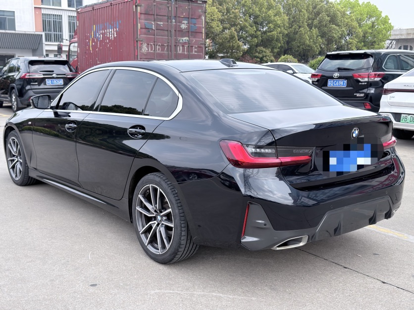 BMW 3 Series 2024 #7 BMW 3 Series 2024 car image #7