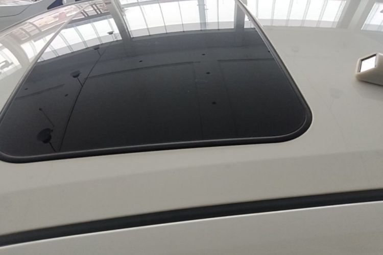 Toyota Corolla 2019 immagine di auto #25
