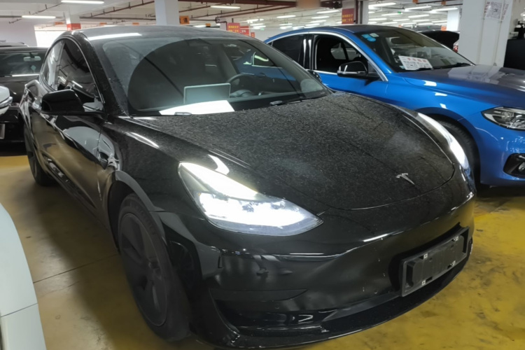 Tesla Model 3 2023 immagine di auto #4
