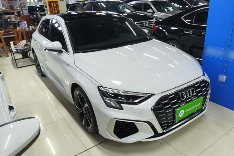 Audi A3 2023 car image #4
