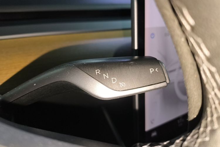 Tesla Model 3 2020 #14 Tesla Model 3 2020 car image #14