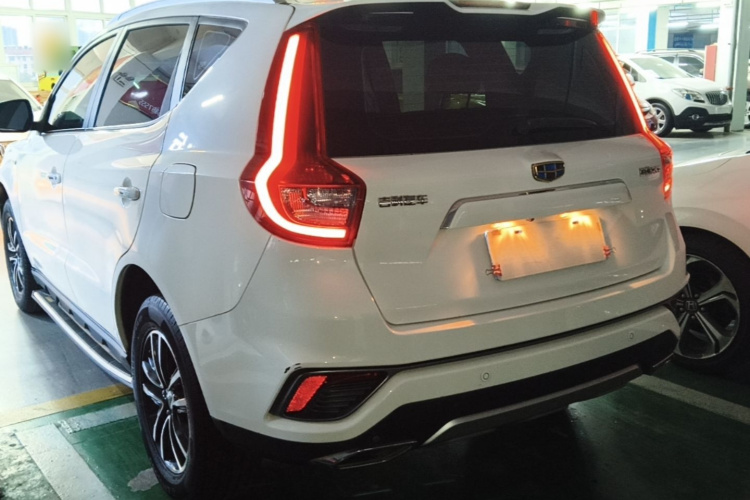 GEELY Vision X6 2018 #5 GEELY Vision X6 2018 car image #5