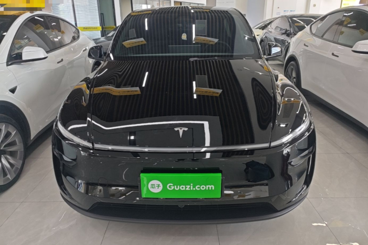 Tesla Model Y 2026 #3 Tesla Model Y 2026 imagen de coche #3