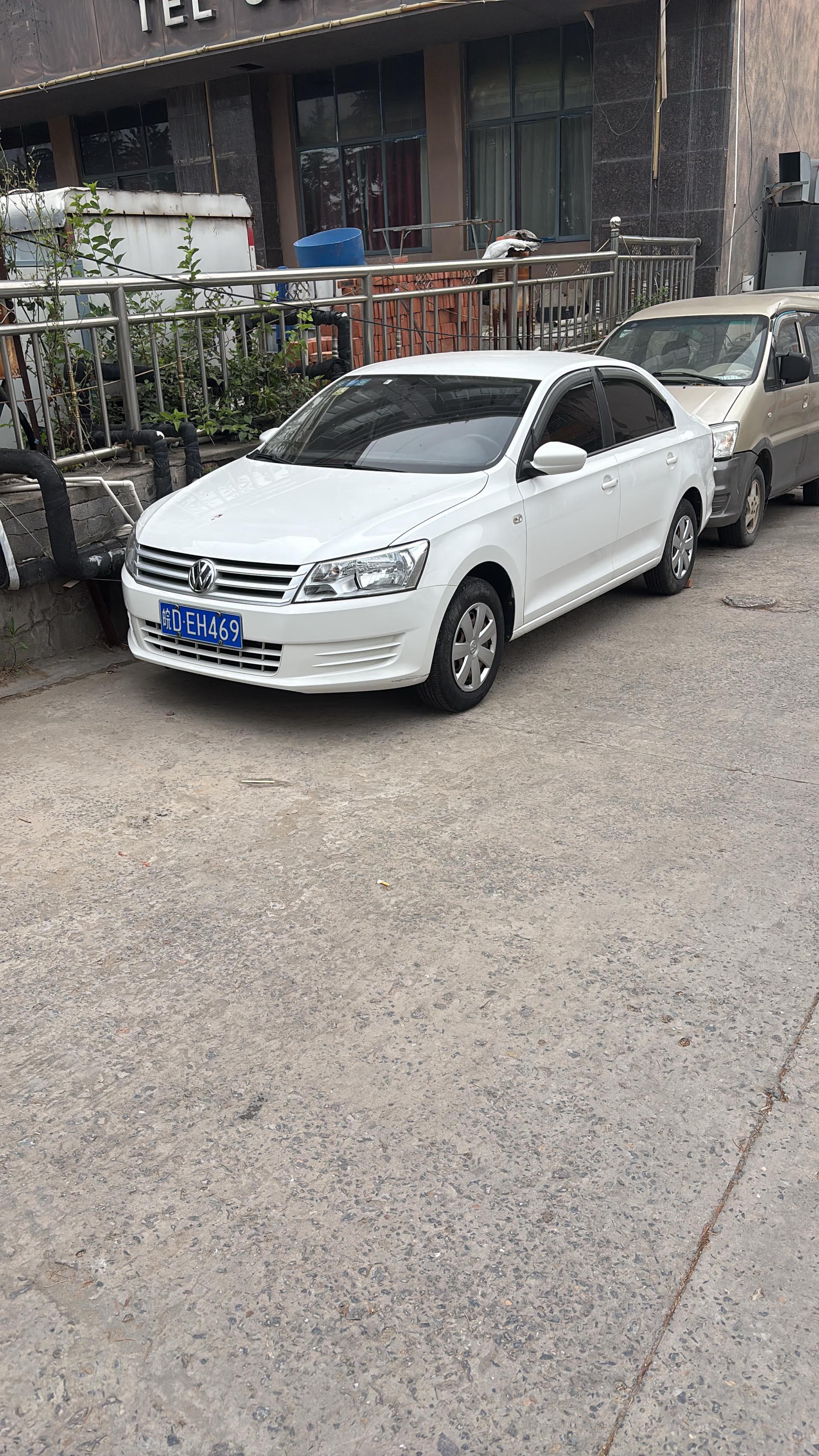 Volkswagen Santana 2019 car image 