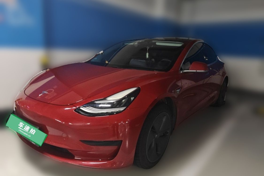 Tesla Model 3 2020 immagine di auto 