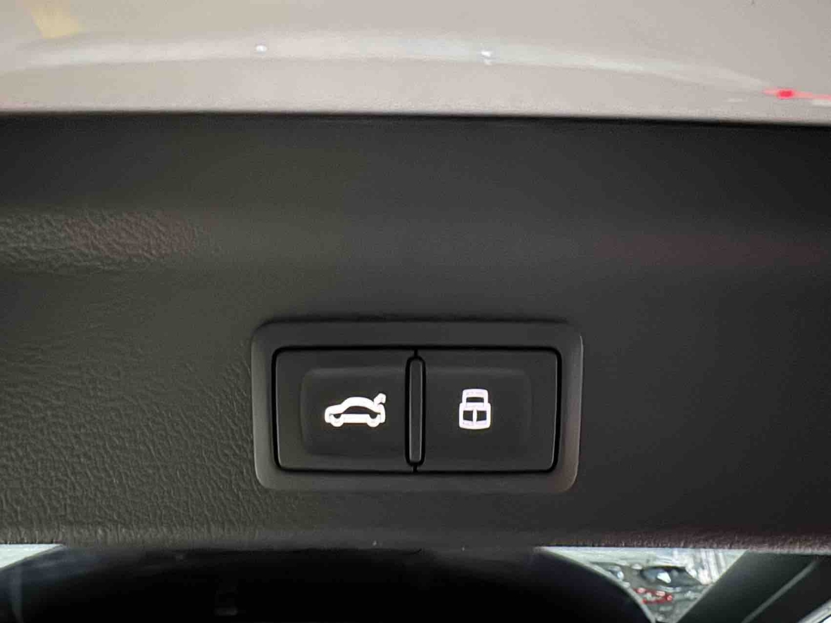 Audi Q3 2022 #15 Audi Q3 2022 car image #15