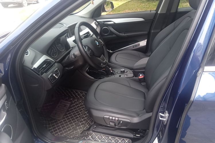 BMW X1 2017 #15 BMW X1 2017 car image #15