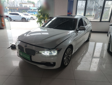 BMW 3 Series 2019 BMW 3 Series 2019 car image