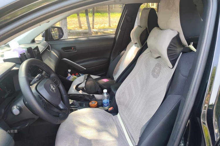Toyota Corolla Cross 2024 صورة سيارة #17