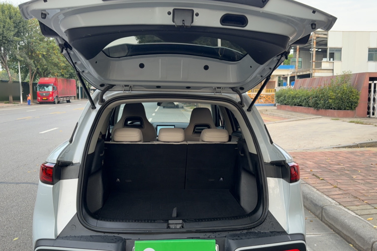 BYD YuanUP 2025 car image #24