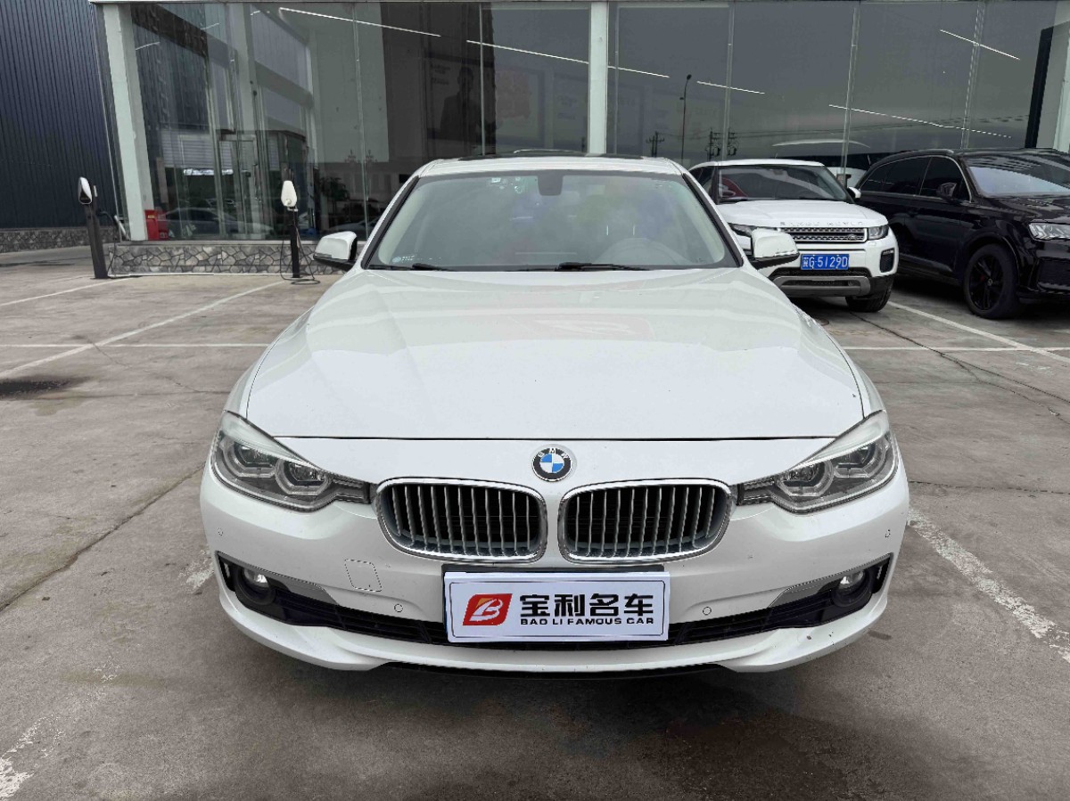 BMW 3 Series 2019 BMW 3 Series 2019 car image