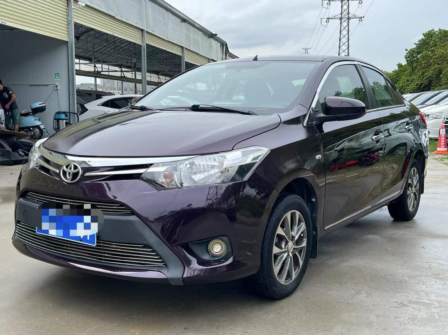 Toyota Vios 2015 Toyota Vios 2015 car image