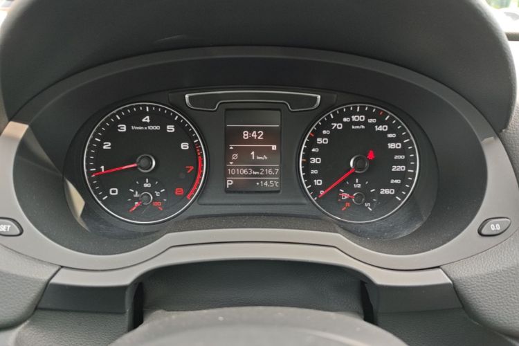 Audi Q3 2017 #12 Audi Q3 2017 car image #12