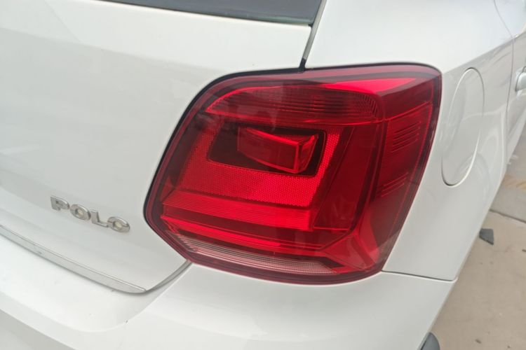 Volkswagen Polo 2016 #8 Volkswagen Polo 2016 car image #8