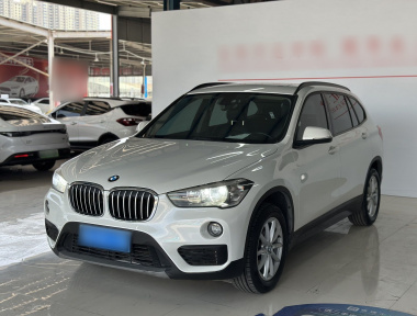 BMW X1 2019 BMW X1 2019 immagine di auto