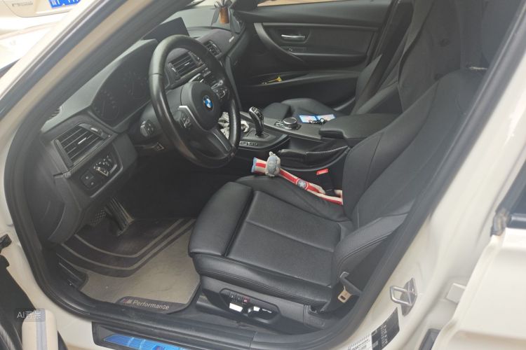 BMW 3 Series 2018 #17 BMW 3 Series 2018 car image #17