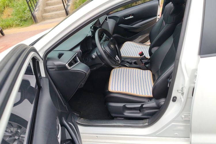Toyota Corolla 2020 car image #17
