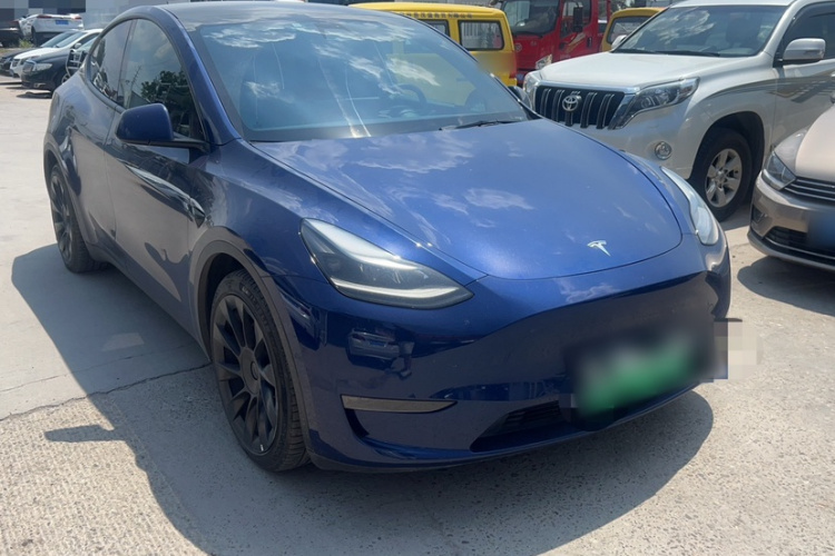 Tesla Model Y 2021 #6 Tesla Model Y 2021 car image #6
