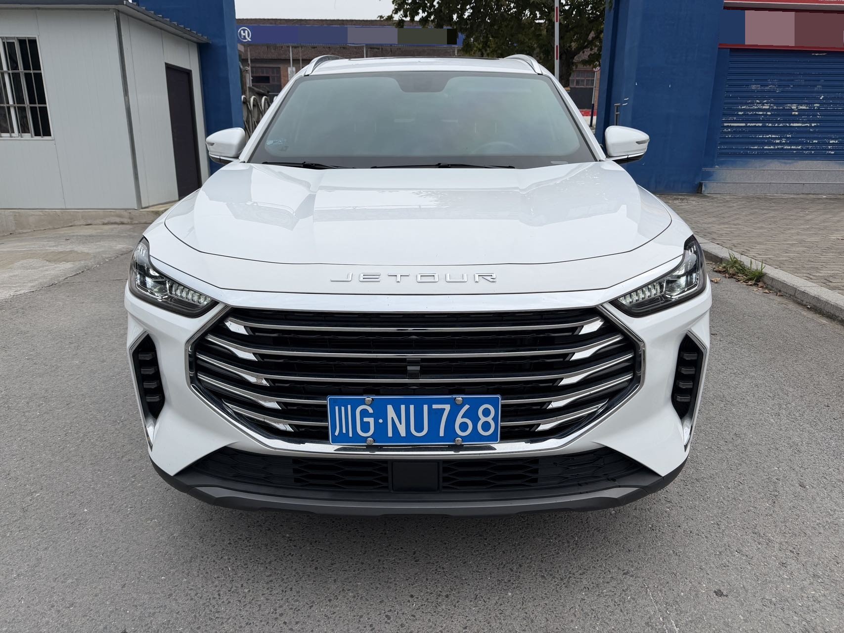 Jetour X70 PLUS 2024 car image #2