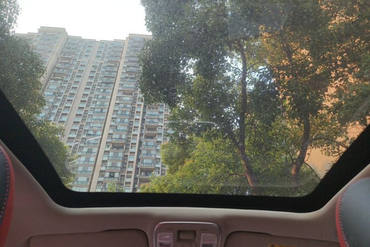 GEELY Emgrand GS 2020 car image #20