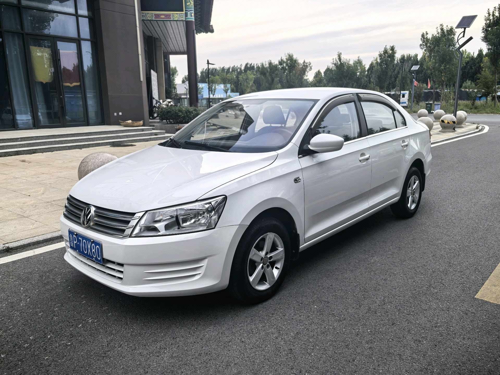 Volkswagen Santana 2015 Volkswagen Santana 2015 car image